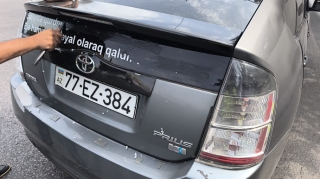 Yol polisi müğənnini təəccübləndirən "Prius"la bağlı tədbir gördü  - FOTO