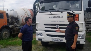 Yol polisi qarajlarda görüşlər keçirdi - Maşını saz vəziyyətdə saxlayın! - FOTO 