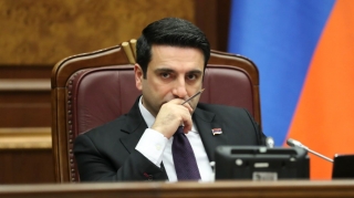 Azərbaycanın bu qədər ərazisi nəzarətimizdədir - Simonyan 