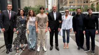 Leyla Əliyeva Nyu-Yorkdan ailəvi fotolarını paylaşdı - FOTO