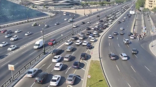 Bakının bir sıra yollarında tıxac müşahidə olunur - FOTO - SİYAHI 