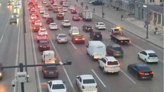 Bakının bir çox yollarında tıxac yarandı 