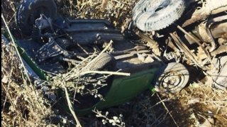 Beyləqanda üç maşın toqquşub, ikisi kanala aşıb   - FOTO