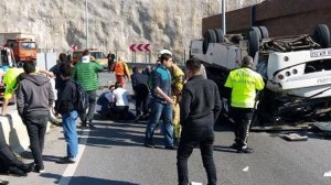 Uşaqları daşıyan avtobus aşdı: xeyli sayda yaralı var