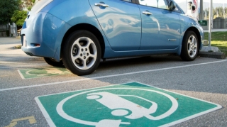 Dövlət Vergi Xidməti hibrid avtomobillərə ediləcək güzəştlərlə bağlı AÇIQLAMA YAYDI 