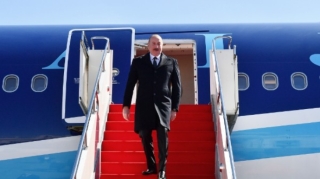 İlham Əliyev Qazaxıstana getdi - FOTO 