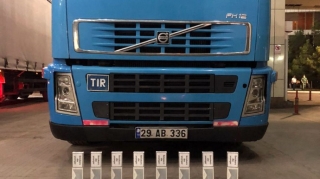 Yük avtomobilindən qanunsuz siqaretlər aşkarlanıb - FOTO