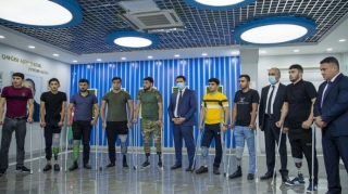 Daha bir qrup qazi yüksək texnologiyalı protezlərlə təmin olundu