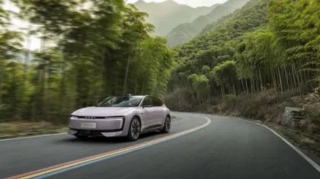 Çində ilin avtomobili alman maşını oldu 