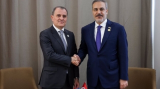 Ceyhun Bayramovla Hakan Fidan telefonda nələri müzakirə edə bilər? - POLİTOLOQ 