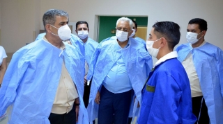 Müdafiə naziri hərbi hospitalda olub  - FOTO