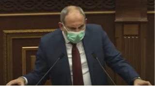 Deputatın sualı Paşinyanı özündən çıxardı - VİDEO 