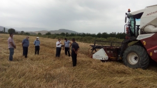 Şabranda mexanizatorlar maarifləndirilib