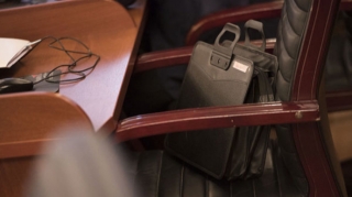 Azərbaycanda vəzifəli şəxsə cinayət işi açıldı