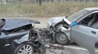"Mercedes" "Ssang”la toqquşdu;  1 ölü, 1 yaralı - Bakıda 