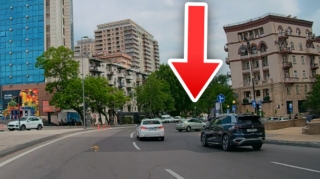 В Баку водитель Prius проехался на "ручнике" и устроил "шоу"  - 77-XD-679 - ВИДЕО 