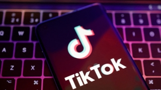 Daha bir ölkədən "TikTok" QADAĞASI 