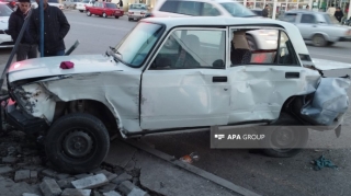 Kürdəmirdə 3 avtomobil toqquşdu: 2 nəfər...   - FOTO