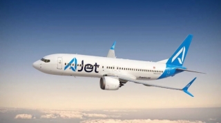 Kapitan Bakı aeroportuna göyərtədə həyəcan siqnalı barədə sorğu göndərdi 