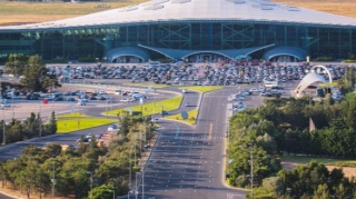 Bu şəhərlərin aeroportunda parklanma Bakıdakından daha bahadır 