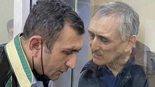 Tanınmış vəkillərin fəaliyyətləri dayandırıldı 