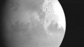 Marsda nəhəng tornadoların FOTOsu  yayımlandı