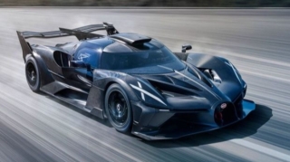 Новый гиперкар Bugatti превзошел рекорд скорости "Формулы-1" - ФОТО 