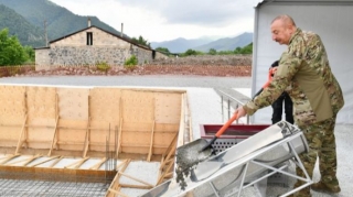 Cəbrayılda 35 kilovoltluq yarımstansiyanın və Rəqəmsal İdarəetmə Mərkəzinin təməli qoyulub 