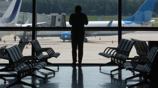 Moskvanın hava limanları müvəqqəti bağlandı 