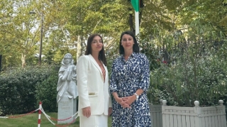 Leyla Abdullayeva Bakıya yeni təyin olunan həmkarı ilə fotosunu paylaşdı 