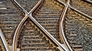 Dəmir yolu xəttindən oğurluğa cəhd edən 4 nəfər tutulub 