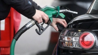 Sürücülərin 44%-i yanacağa ay ərzində 200 manata qədər vəsait xərcləyir – SORĞU  