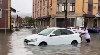 Daşqınlardan zərər çəkən dağıstanlılara kompensasiya ödəndi 