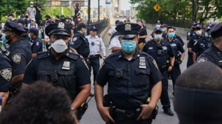 Nyu-Yorkda komendant saatı uzadıldı