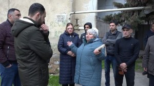 Xətaidə yeni salınacaq yol sakinlərin etirazına səbəb olub - VİDEO