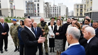 Prezident Füzuliyə köçən sakinlərlə görüşdü - FOTOLAR 