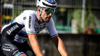 İtaliyalı velosipedçi finişə çatdıqdan sonra infarkt keçirib 