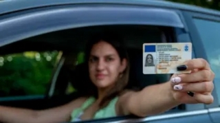 Sürücülük vəsiqəsini almağın çətin olduğu ölkələr 