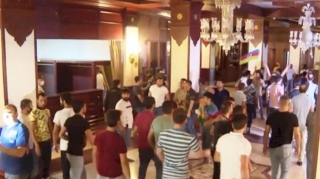 Milli Məclisə hücum edənlər SAXLANILDI - FOTO 