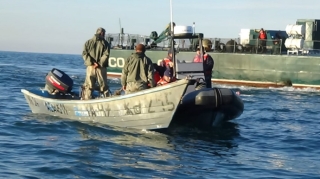 Dənizdə batmaqda olan balıqçılar xilas edilib  - FOTO