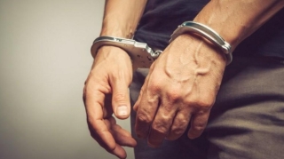 В Баку задержан подозреваемый в оказании сопротивления полиции с применением ножа 