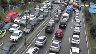 Paytaxt küçələrində sıxlıq - SİYAHI 