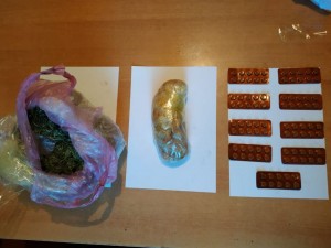 Daxili orqanlarında narkotik keçirmək istəyən şəxslər yaxalanıb - FOTO