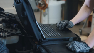 Proqram yenilənməsi avtomobilinizi gücünü zəiflədə bilər - VİDEO 