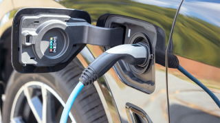 Elektromobil batareyalarının ömrü 5-7 il arasıdır - Təhlükəlidir - VİDEO 