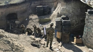 Ordumuz bir dəstə silahlı separatçını əsir götürdü - GÖRÜNTÜLƏR 