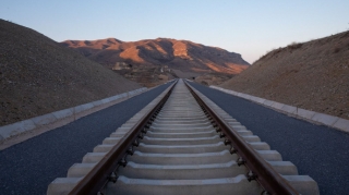 Dəmir yolu nəqliyatı ilə sərnişin daşımaları 20 faizə yaxın artıb 