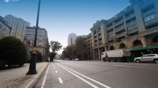 İnşaatçılar prospektində mikromobillik zolağı təşkil edilir - FOTO