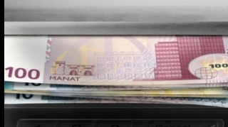 Baş nazir bu şəxslərin maaşı ilə bağlı qərar İMZALADI 