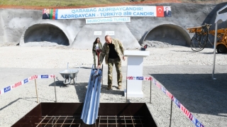 Azərbaycan Prezidenti Murovdağ tunelinin təməlini qoyub